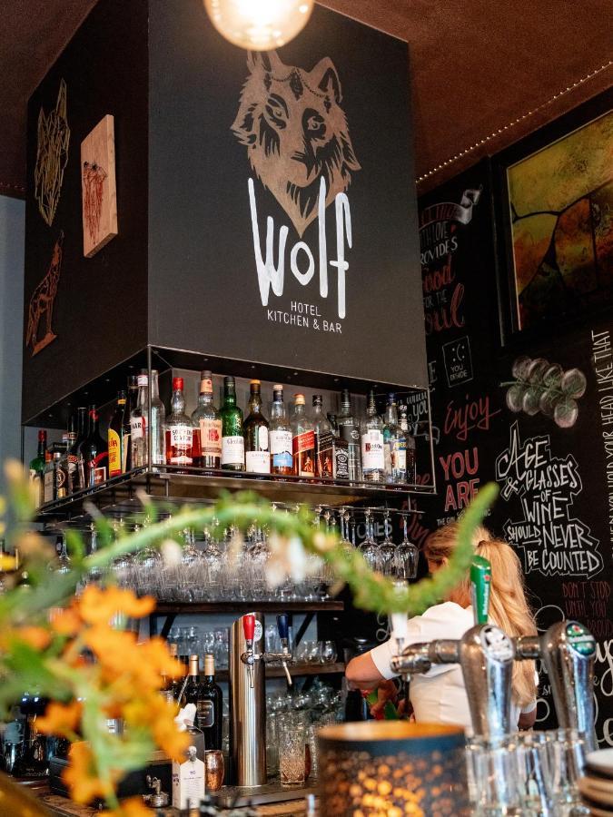 Wolf Hotel Kitchen & Bar Алкмаар Екстериор снимка